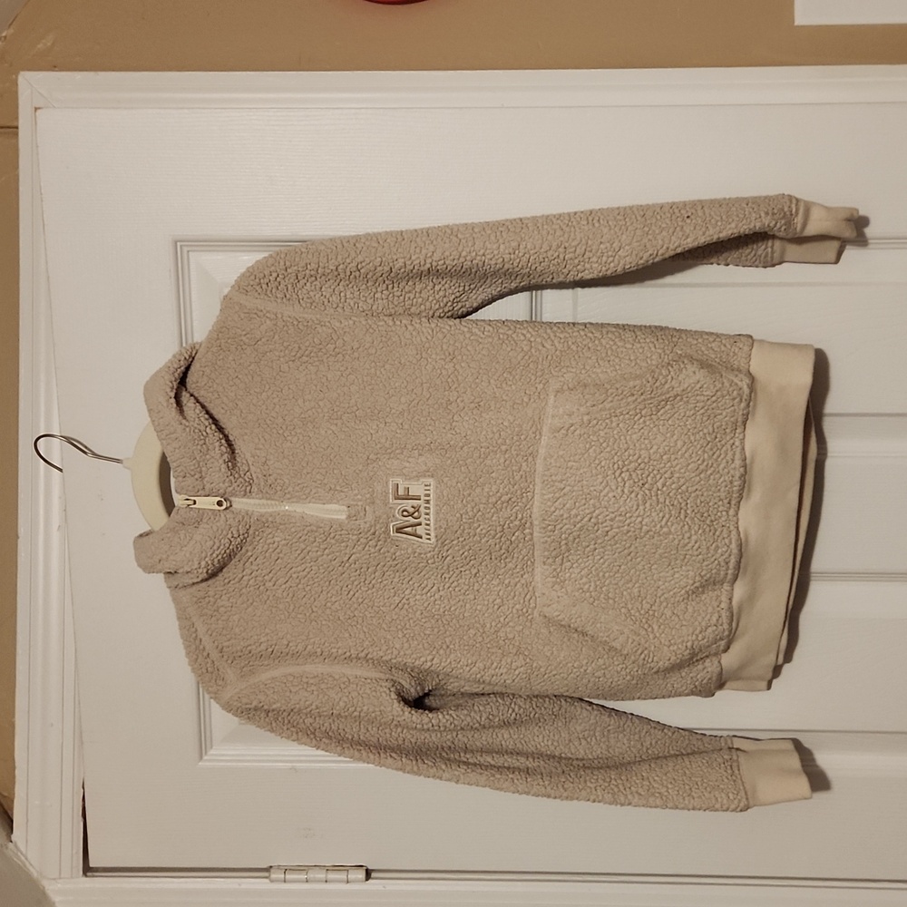 Abercrombie kids boys beige half zip hoodie with pocket